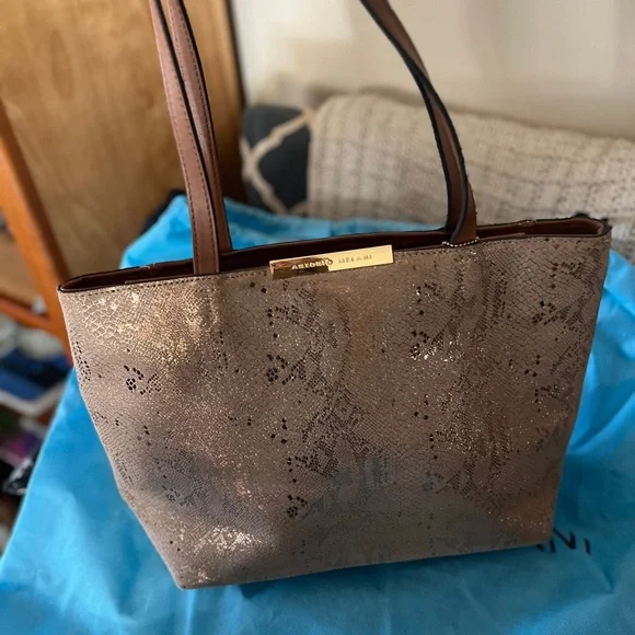 Antonio Melani Leather Tote Bag, Lightweight Gold Shimmer - Picture 1 of 11